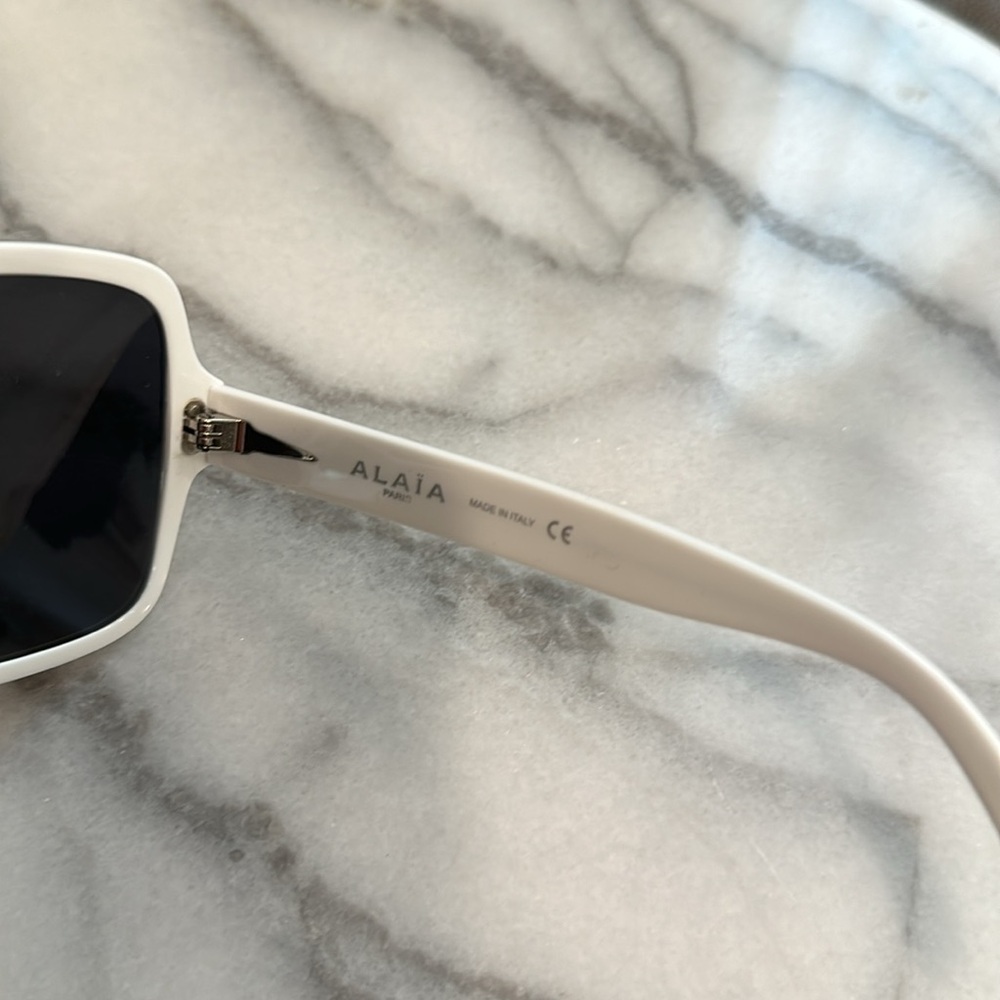 Azzedine Alaïa AA0037S White/Smoke Perforated Square Sunglasses - Picture 8 of 8